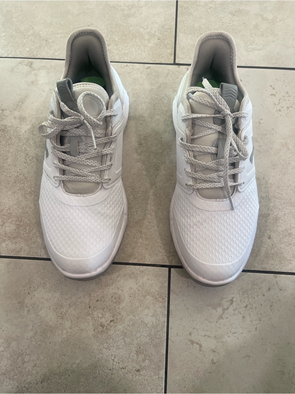 Puma White Men's Athletic Sneakers with Light Gray Accents